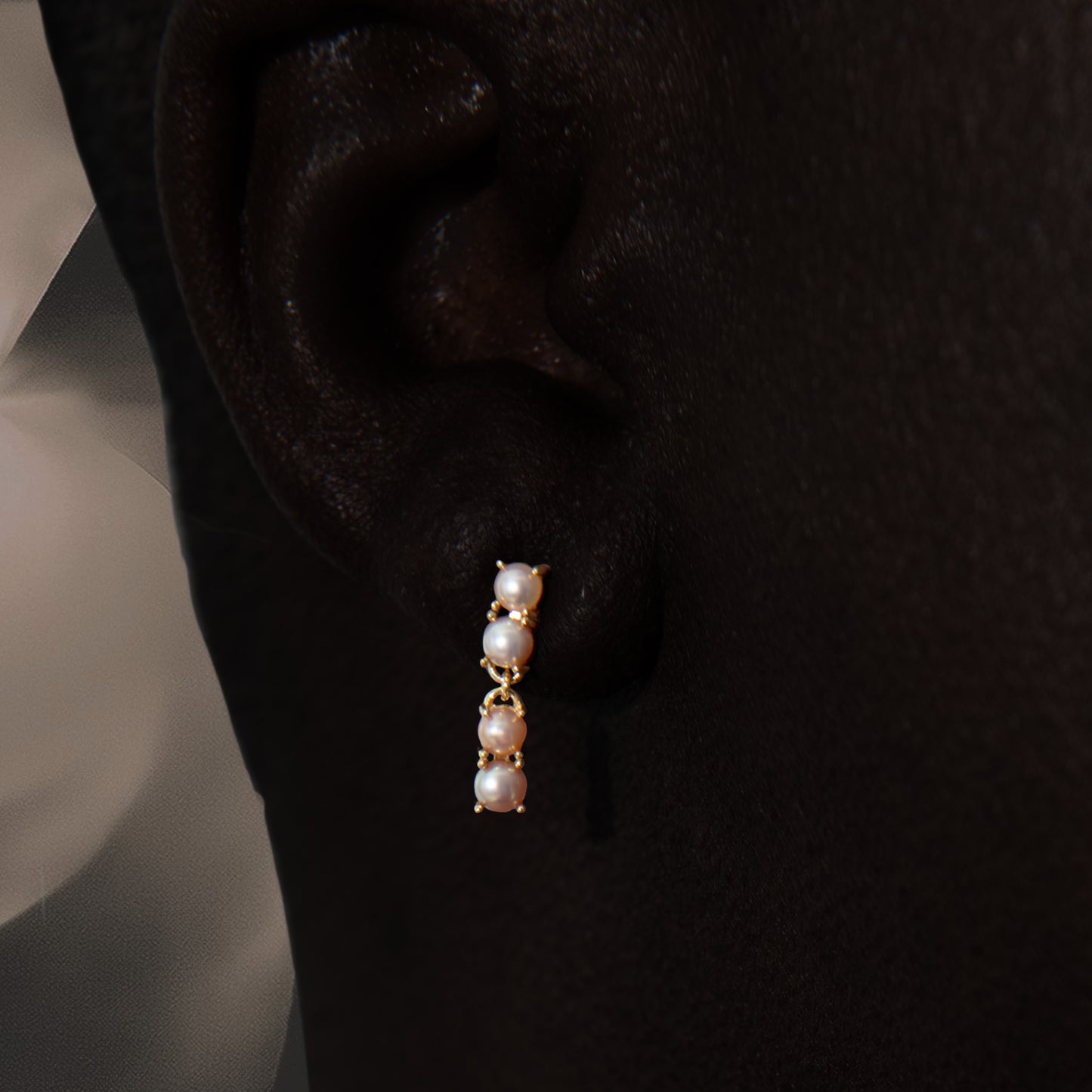 14k Natural Pearl Reflection Earrings