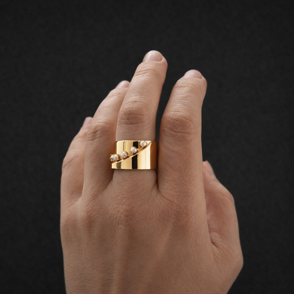 Cadence Ring with Pearls