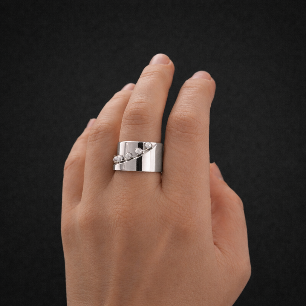 Cadence Ring with Pearls